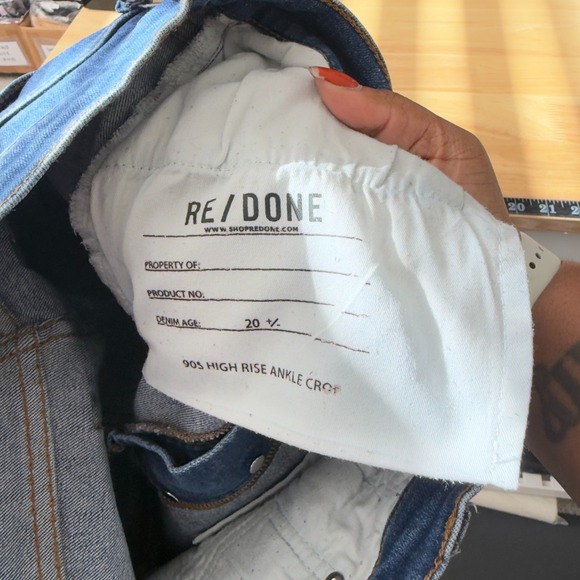 Redone Women Jeans 29" 90s High Rise Ankle Crop Fray Hem Button Fly Dark Wash - Picture 10 of 12